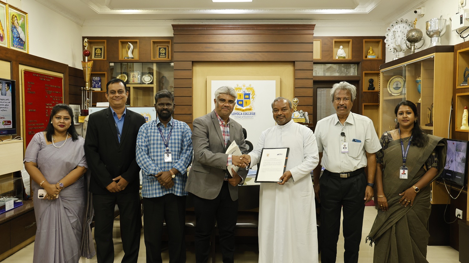 Renewal of MoU with Miles Education for the B.Com Accounting and Finance Programme at LIAC image 1
