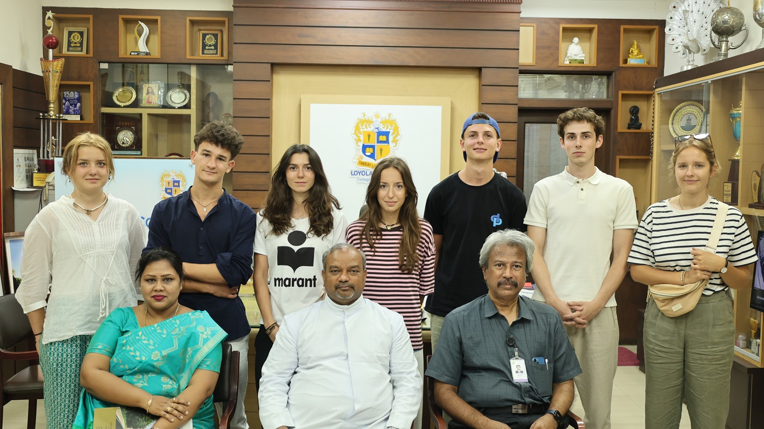 IESEG France and IRCOM France Semester Exchange Programme image 1